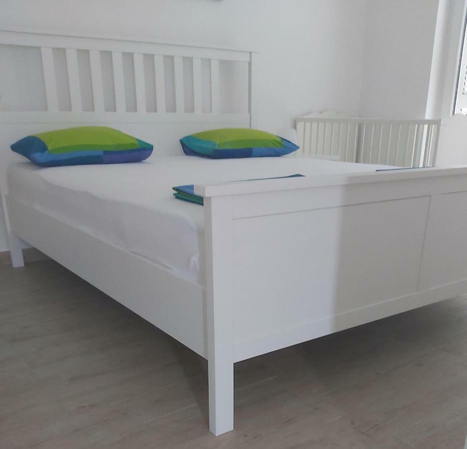 Apartments Irina Ičići Eksteriør bilde