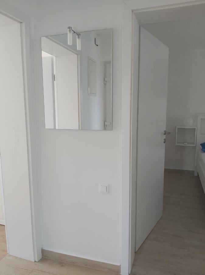 Apartments Irina Ičići Eksteriør bilde